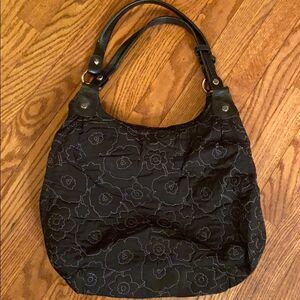 Thirty One purse black, white flowers crocheted